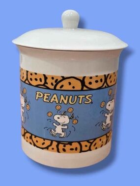 Peanuts Snoopy Cooke Jar